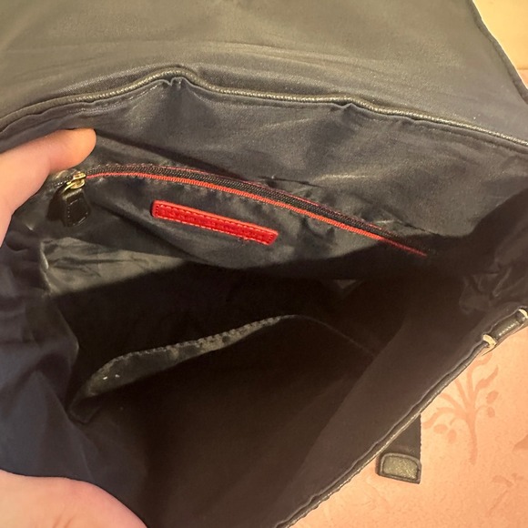 Tommy Hilfiger Black Backpack Convertible Bag Satchel Gold Accents - Picture 8 of 9